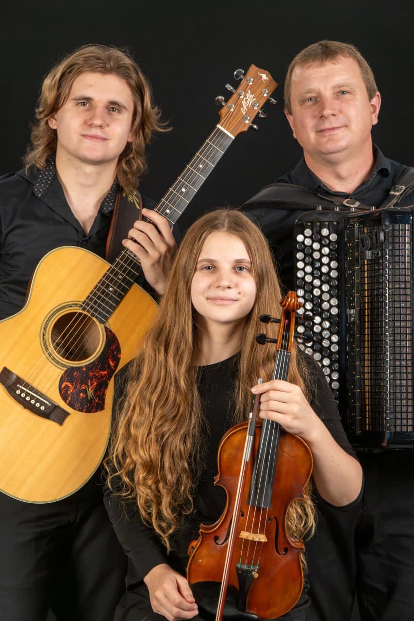Melichenko Family Trio